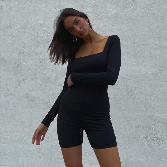 Princess Polly Sara Romper Long Sleeve Black Size 2 - Picture 1 of 7